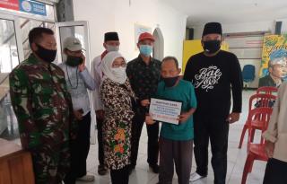 Pemkab Purwakarta Salurkan Bantuan untuk Korban Kebakaran Sumurugul